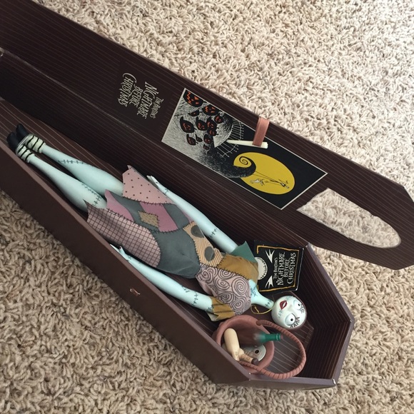 Nightmare Before Christmas™️ Sally Collectible - Picture 10 of 10